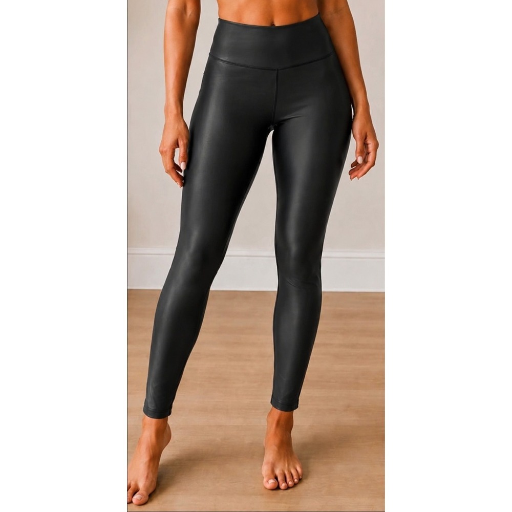 ZYIA Active Legging Faux Leather Look Black High Waist SZ 8-10 Yoga7/8 Athletic